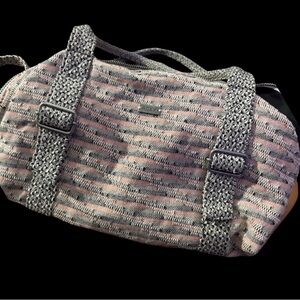 Roxy Pink and Gray Woven Shoulder Bag